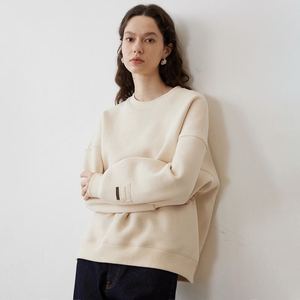 Jersey personalizado de alta calidad para mujer sudadera impresa fábrica al por mayor fabricación Premium para ropa de otoño - Product Image 3