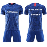 Camiseta de Fútbol Personalizable al por Mayor para Hombre, Cuello en V, 100% Poliéster, Secado Rápido, Transpirable, Manga Corta