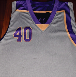 ชุดบาสเก็ตบอลแบบย้อนยุคสั่งทำขายส่ง ออกแบบเองได้ แบบสองด้าน พิมพ์ลายแบบซับลิเมชั่น เสื้อกล้ามเด็ก ชุดทีมบาสเก็ตบอลชาย - Product Image 2