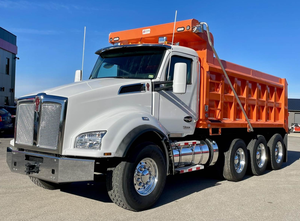 Camión Volquete Usado a Precio Competitivo, Kenworths T880 2021 2022 2023, Camión Volquete de Tres Ejes, 510HP, 6 Velocidades, Automático, en Venta - Product Image 2