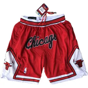 Directo de fábrica Hombres Chicago Shorts Bulll cosido Rojo Retro 1995 Pantalones cortos de baloncesto Retro Pantalones cortos cosidos completos