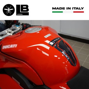 Adesivi Protettivi 3D per Serbatoio su Misura Compatibili con Ducati Panigale V4 2018-2024 Tipo Logo - Product Image 3