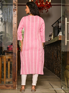 ชุดคุर्ติผ้าฝ้ายสีชมพูลายทางพิมพ์ลาย แห้งเร็ว ทรงตรง แขนสามส่วน สไตล์ลำลอง สำหรับงานปาร์ตี้  แบบชาติพันธุ์ - Product Image 2