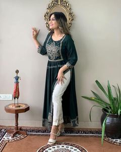 ชุดเสื้อกางเกงพิมพ์ลายเรยอนสำหรับผู้หญิงและเด็กผู้หญิงชุด anarkali kurti plazo ที่สวยงาม - Product Image 5