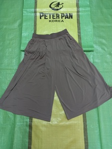 Vêtements usagés (habillement) : Pantalons larges pour femmes - Product Image 3