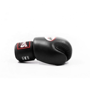 Guantes de Sparring Profesionales Twins de Alta Calidad para Muay Thai, Fabricación con Color Personalizado, Guantes de Entrenamiento de Cuero Vacuno Genuino para Adultos - Product Image 3
