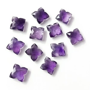 พลอยสีม่วงรูปดอกอเมทิสต์สีม่วงดอกไม้เหลี่ยมเพชรพลอยสีม่วงธรรมชาติอัญมณีแกะสลักด้วยมือลูกปัดอเมทิสต์แกะสลักขนาด12มม. - Product Image 2