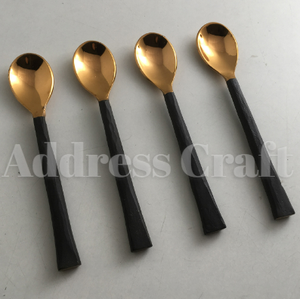 Cuillère en bois d'acacia pour la cuisine ordinaire et la table en bois naturel disponible pour l'exportation cuillère à dessert vaisselle - Product Image 5