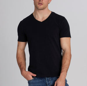 Vente en gros Nouvel arrivage de vêtements grande taille pour hommes de haute qualité Service OEM Vêtements d'été T-shirt surdimensionné à col en V pour hommes - Product Image 1