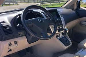 Lexus RX 400h d'occasion 2006 en excellent état, prêt à être expédié - Product Image 3