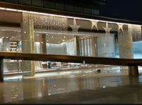 Cortina de lluvia moderna de acero inoxidable para decoración de fuente de pared elegante con función de agua interior de Hotel