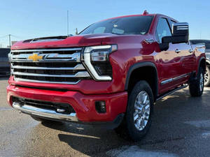 Chevrolet Silverado 3500 d'occasion en excellent état, modèle 2024 - Product Image 2