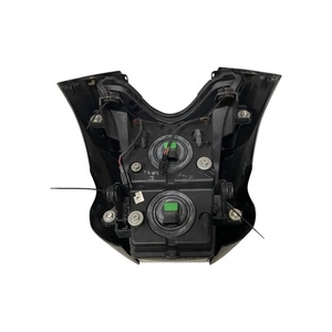 Faro LED Original Kawasaki ER-6n 2011 230070131, Luces Delanteras de Plástico con Lente Transparente y Luz Ámbar para Motocicletas - Product Image 2