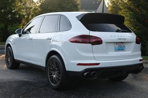 คุณภาพดีที่สุด CH-EAP 2017 P-or-sche Cayenne S E-HYBRID plat-inum Edition- - Product Image 2