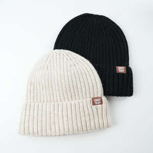 Gorro de Punto Acrílico de Alta Calidad, Gorro de Invierno Cálido y Elegante con Estampado, Gorro de Punto Moderno y a la Moda al por Mayor para Viajes a la Playa - Product Image 2