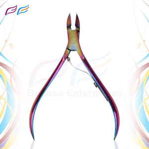 Coupe-cuticules professionnel multicolores en acier inoxydable, pince à cuticules durable, outil de pédicure et de manucure - Product Image 2