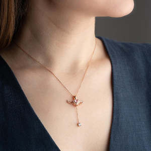 NOVAMART Fine Hallmark Romantic Winged Heart Necklace <b>Silver</b> Rose Gold Plated in Zinc Alloy Featuring Pink Pearl <b>Box</b> <b>Chain</b> Trend - Product Image 3