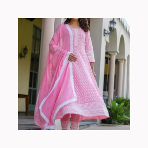 Venta al por mayor paquistaní Salwar kameez cosido en color rosa sobre bordado frontal y dupatta de lino impresa para mujer - Product Image 6