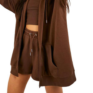 เสื้อฮู้ดดี้ผู้หญิงสีน้ำตาลเข้ม ผ้าเทอร์รี่ถัก 300 GSM ทรงโอเวอร์ไซส์ มีซิปและกระเป๋าหน้า สำหรับฤดูหนาว - Product Image 2