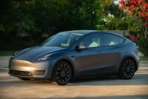 Pristine clean 2023 Tesla Model Y Performance - Product Image 4