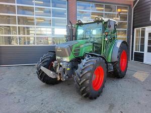 Tractor de rueda agrícola Fendt de 140HP a la venta para uso agrícola con caja de cambios de motor Deutz que incluye engranaje de bomba de Motor de rodamiento - Product Image 4