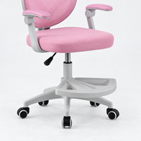 Chaise d'étude moderne pour enfants, réglable en hauteur, avec siège et dossier en maille rose, plateforme pivotante pour les pieds et accoudoirs, idéale pour la lecture et les devoirs
