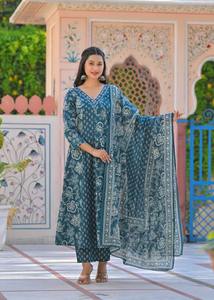 ชุดกระโปรงยาวผ้าฝ้ายระบายได้ดีสำหรับผู้หญิงผ้าคอตตอนพร้อมก้นและ dupatta ดีไซน์หรูหราระบายอากาศได้ดีเหมาะสำหรับใส่สบายๆ - Product Image 4