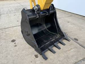 Chargeuse-pelleteuse Caterpillar 424, capacité nominale de 45 tonnes, avec moteur, à vendre - Product Image 3