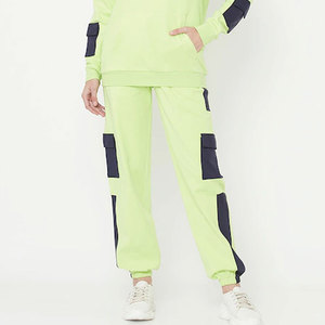 Conjunto de 2 piezas de moda para mujer, sudadera y pantalones de manga larga con estampado sólido, trajes deportivos de invierno - Product Image 6