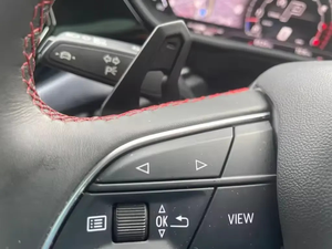 2024(71) 4.0 V8 5d 250 300Ps 5 Puertas Volante a la Izquierda Asientos de Cuero Cámara Trasera Emisión Euro IV en Venta - Product Image 4