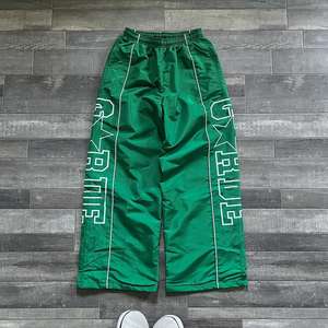 Vente en gros de pantalons de survêtement délavés à l'acide pantalons de survêtement pour hommes de haute qualité avec poches pantalon de survêtement avec logo personnalisé pour hommes - Product Image 2