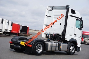 Camión Tractor Mercedes-Benz Actros L 1848 2024, Diésel Euro 6, Tracción 4x2, Volante a la Izquierda, Cama para Dormir, Semirremolque Usado - Product Image 5