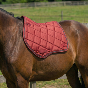 Manta de Montar Acolchada de Algodón con Forro de Malla Acolchada Color Rojo Carmesí para Doma Clásica y Entrenamiento, Mantas de Montar de Primera Calidad - Product Image 4