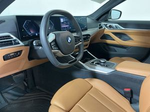 Faible kilométrage, Série 4 430i Gran Coupé RWD 2025, Moteur puissant, Pneus R18, Toit ouvrant panoramique, Phares LED, Prêt à être expédié - Product Image 6