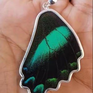 Ailes de papillon naturelles 925 colliers en argent Sterling pendentifs pour femmes pendentif en argent fait à la main prix d'usine de qualité incroyable - Product Image 1