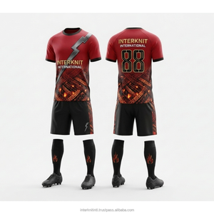 Nouveau design 2026 Maillots de football 100 % polyester solides Kits de football personnalisés pour équipes Séchage rapide Anti-transpiration Imprimé par transfert thermique UPF 50 - Product Image 3