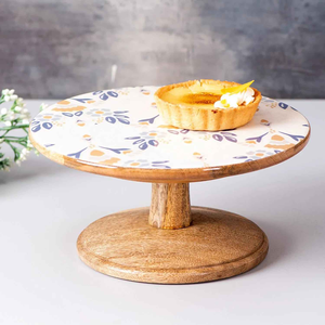Support à gâteau en bois au design moderne et actuel, finition naturelle, très vendu, idéal pour servir des cupcakes et décorer la table. - Product Image 6