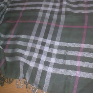 Écharpe en viscose Check Design pour la saison d'automne - Product Image 1