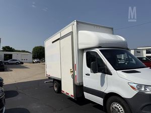 CAMIONES DE CARGA FREIGHTLINER SPRINTER 3500XD - Product Image 2