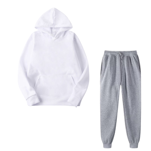Conjunto Deportivo Informal de Invierno para Hombre, Sudadera con Capucha Blanca y Pantalones Deportivos Gris Claro, Venta al Por Mayor de Fábrica, Logotipo Personalizado OEM - Product Image 1