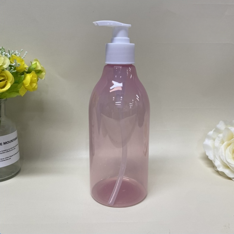 สีชมพูอ่อน