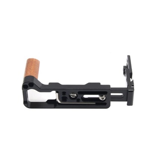 Plaque en L à dégagement rapide et poignée pour <span class=keywords><strong>Olympus</strong></span> E-<span class=keywords><strong>M5</strong></span> Mark III/E-<span class=keywords><strong>M5</strong></span>-accessoire de tête de trépied pour appareil photo sans miroir - Product Image 4