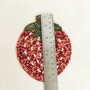 MS HANDICRAFT Posavasos con cuentas de vidrio hechos a mano-Posavasos clásicos para bebidas Respaldo de poliéster (4x4 pulgadas) Portátil para Iglesia religiosa - Product Image 1