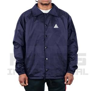 แจ็กเก็ตโค้ชของผู้ชายเสื้อโค้ชสีล้วนสำหรับฤดูใบไม้ผลิออกแบบโลโก้ได้ตามต้องการ - Product Image 1