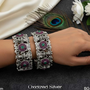 กำไลข้อมือเงินโบราณออกซิไดซ์ทำมือเครื่องประดับชาติพันธุ์อินเดียสร้อยข้อมือแบบดั้งเดิมสำหรับผู้หญิงเจ้าสาว - Product Image 4