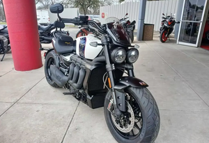 Motocicleta Cruiser FOR-Triumph Rocket 3 GT Edición Evel Knievel 2026 en Venta - Product Image 2