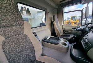 Camión Volquete DAF CF85.410 8X4 Usado, Año 2007, EURO 5, Diésel, 451-500HP, Capacidad de Carga 25-30T - Product Image 6