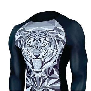 เสื้อรัดรูปสำหรับผู้ชายเสื้อพิมพ์ลายสำหรับผื่นคันจาก MMA rash GUARD - Product Image 3