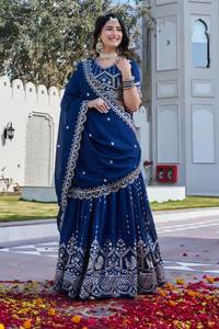 Lehenga Choli Ligero, Duradero y Elegante de Estilo Indo-Occidental para Bodas y Fiestas, Listo para Verano/Invierno, Diseño Personalizable - Product Image 4