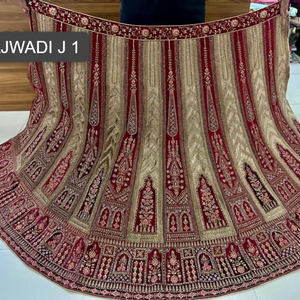 Elegante trabajo de lentejuelas pesadas nupcial Lehenga Choli con doble Dupatta estilo Rajwadi ropa de boda para fiestas de verano para pedidos a granel - Product Image 1